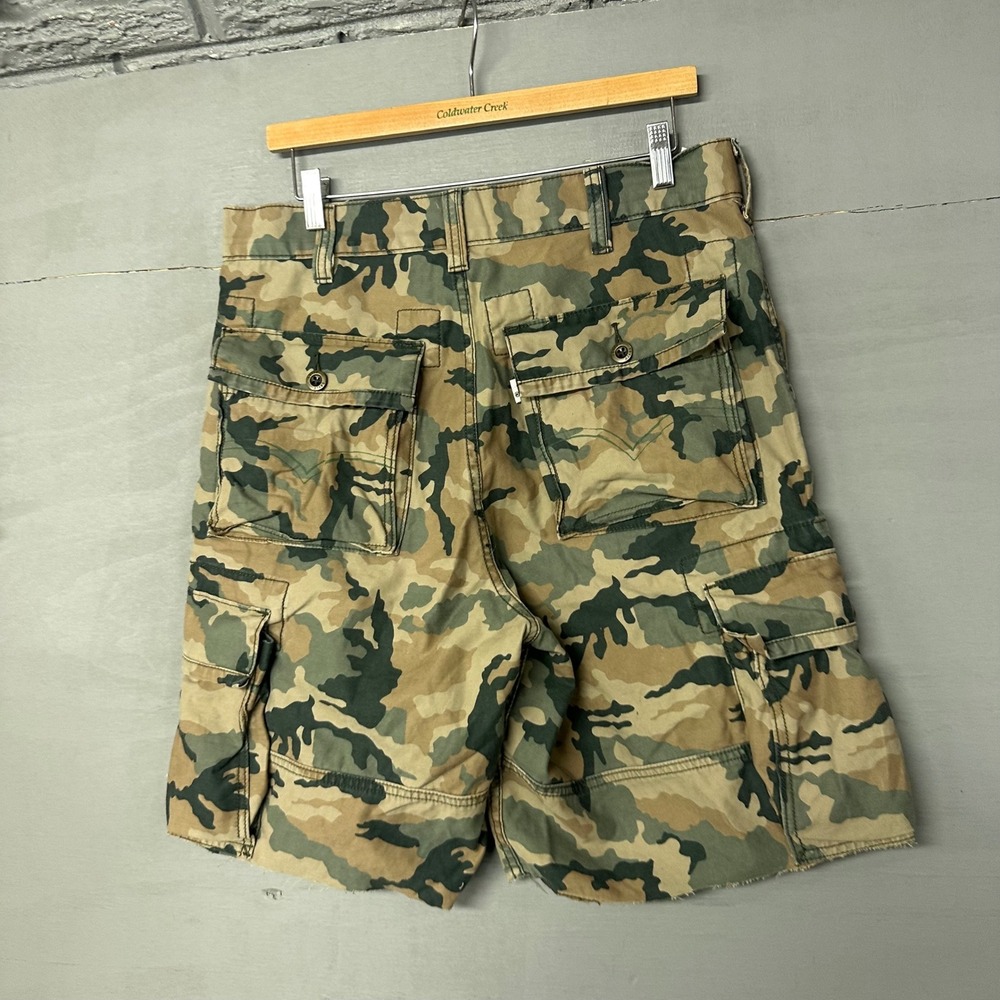 Levi­s Mens Camo Cargo Shorts Size 32 Utility Pocket Outdoor Casual